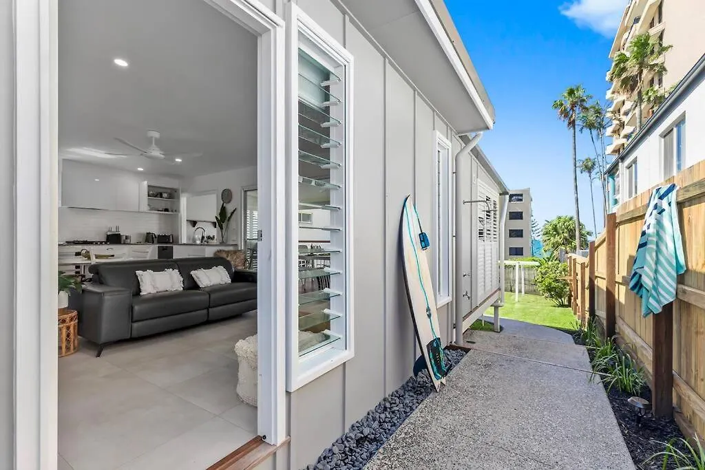 Luxury Coastal Retreat Apartment Coolum Beach